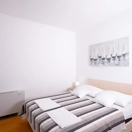 Lisa Appartement *