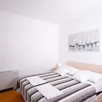 Lisa Apartamento *